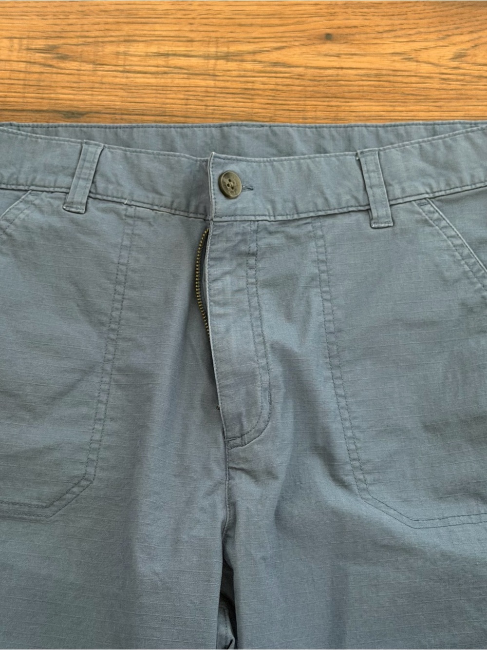 Eddie Bauer Womens Blue Chinos Straight Leg Pants 10 Tall EUC Hiking Outdoor - Picture 3 of 10